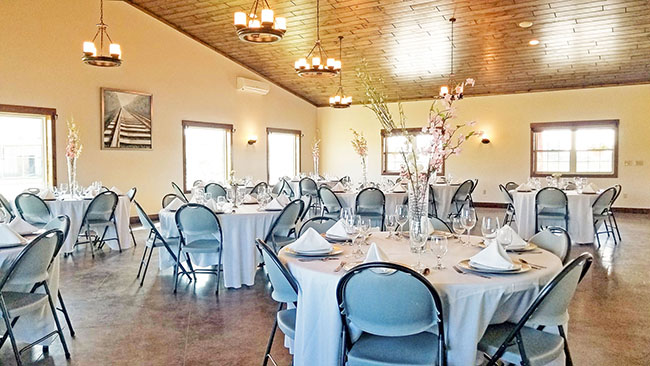 Spacious Seating 100 Guests Venue Dining Hall